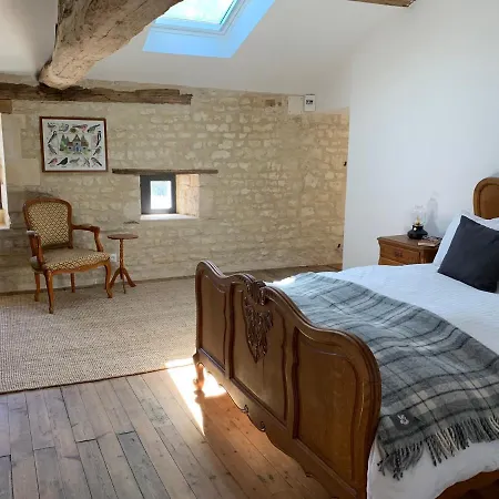 Appartement Des Abeilles - Cosy, Rural & Tranquil With Shared Pool *